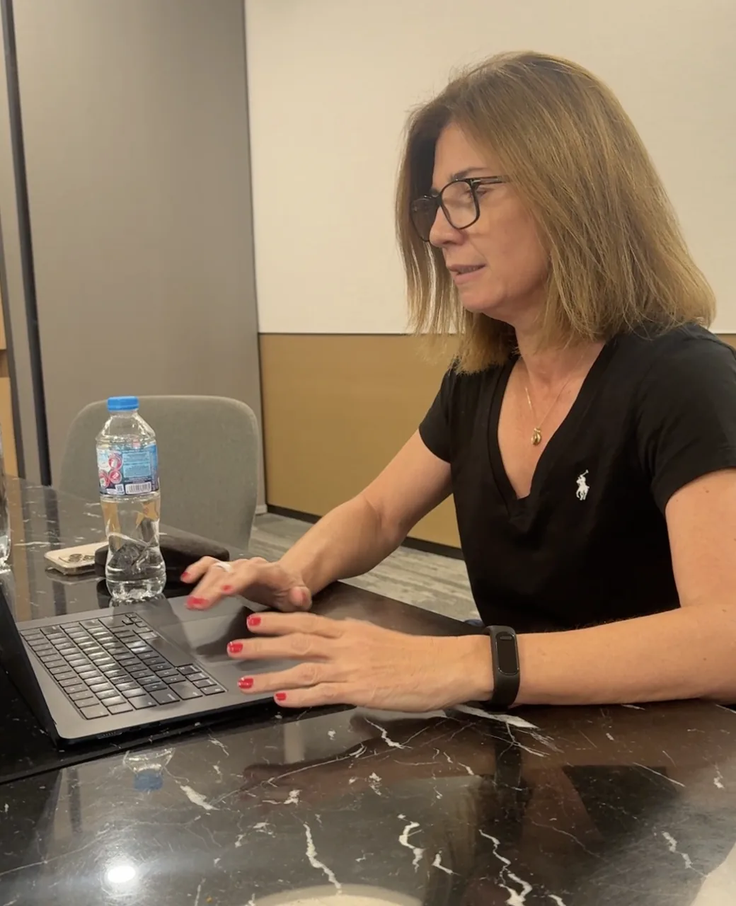 Tracy Angwin at a private AI retreat in Saigon, building fairpay.website on Day 2.